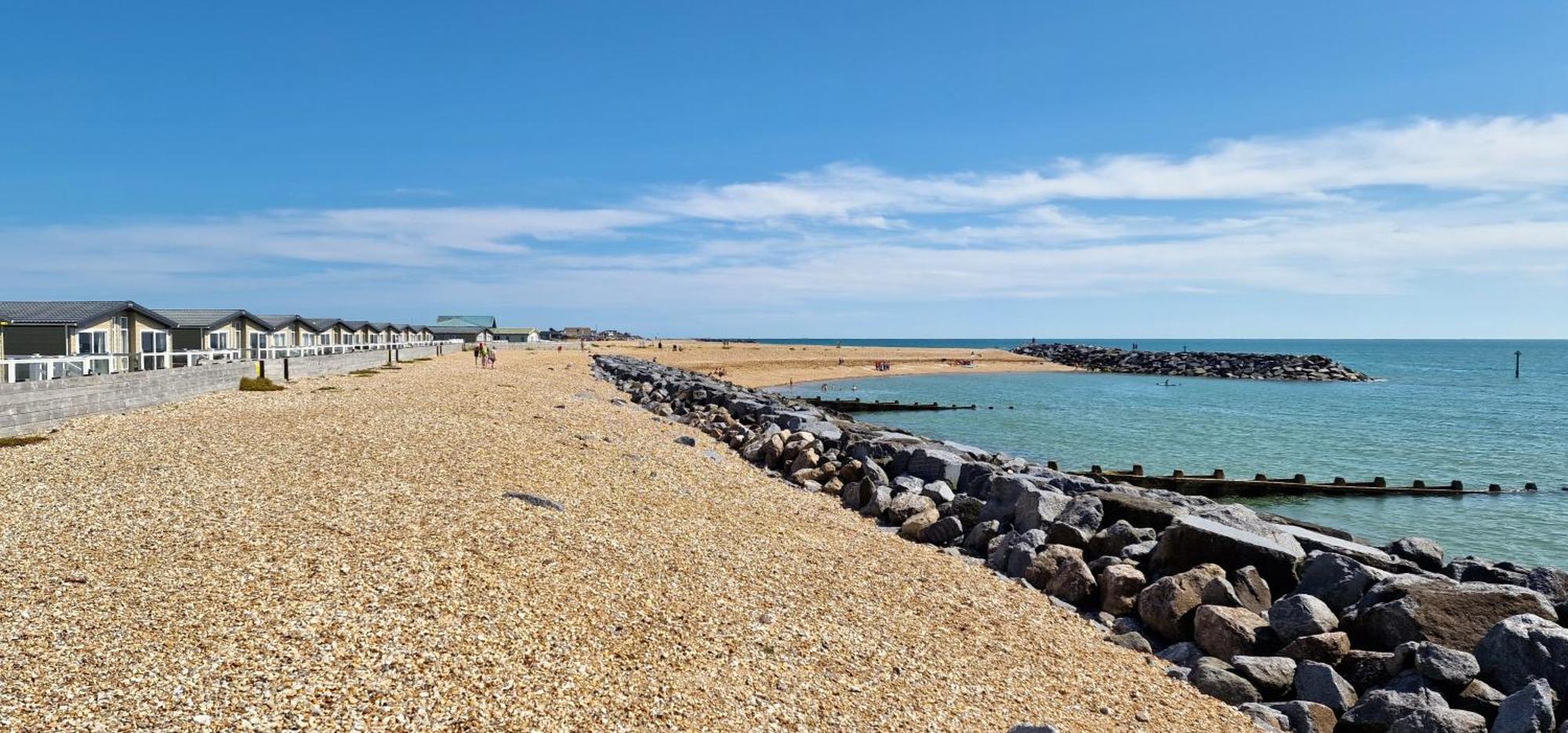 Brookside West Sands Holiday Park Seal Bay Selsey Exterior photo